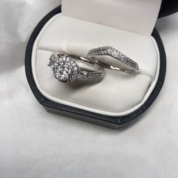 Bridal set Diamonds Ring - Picture 3 of 12